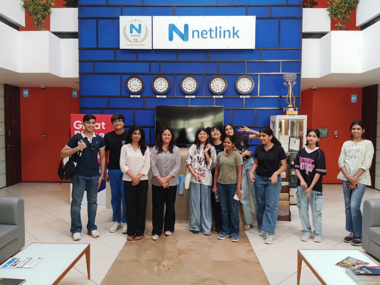 Participants presenting work in TARUN